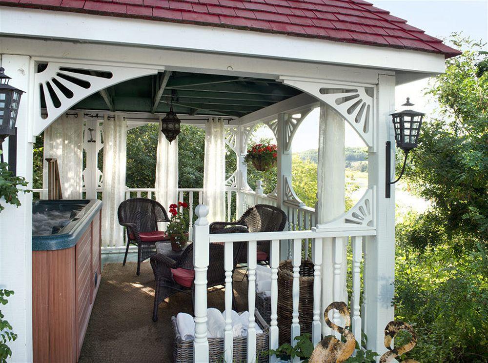 Hotel Le Mange Grenouille Le Le Bic Exterior foto